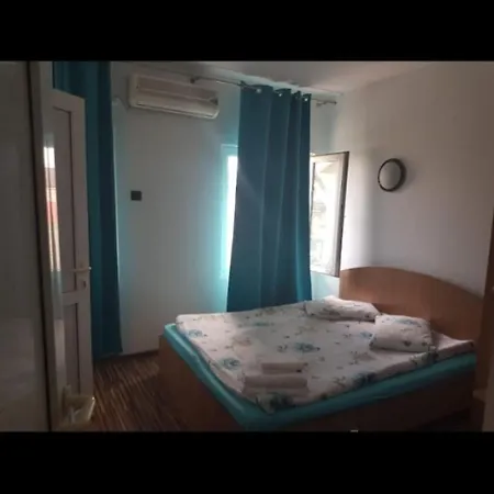 Cozia Pensiune 3*